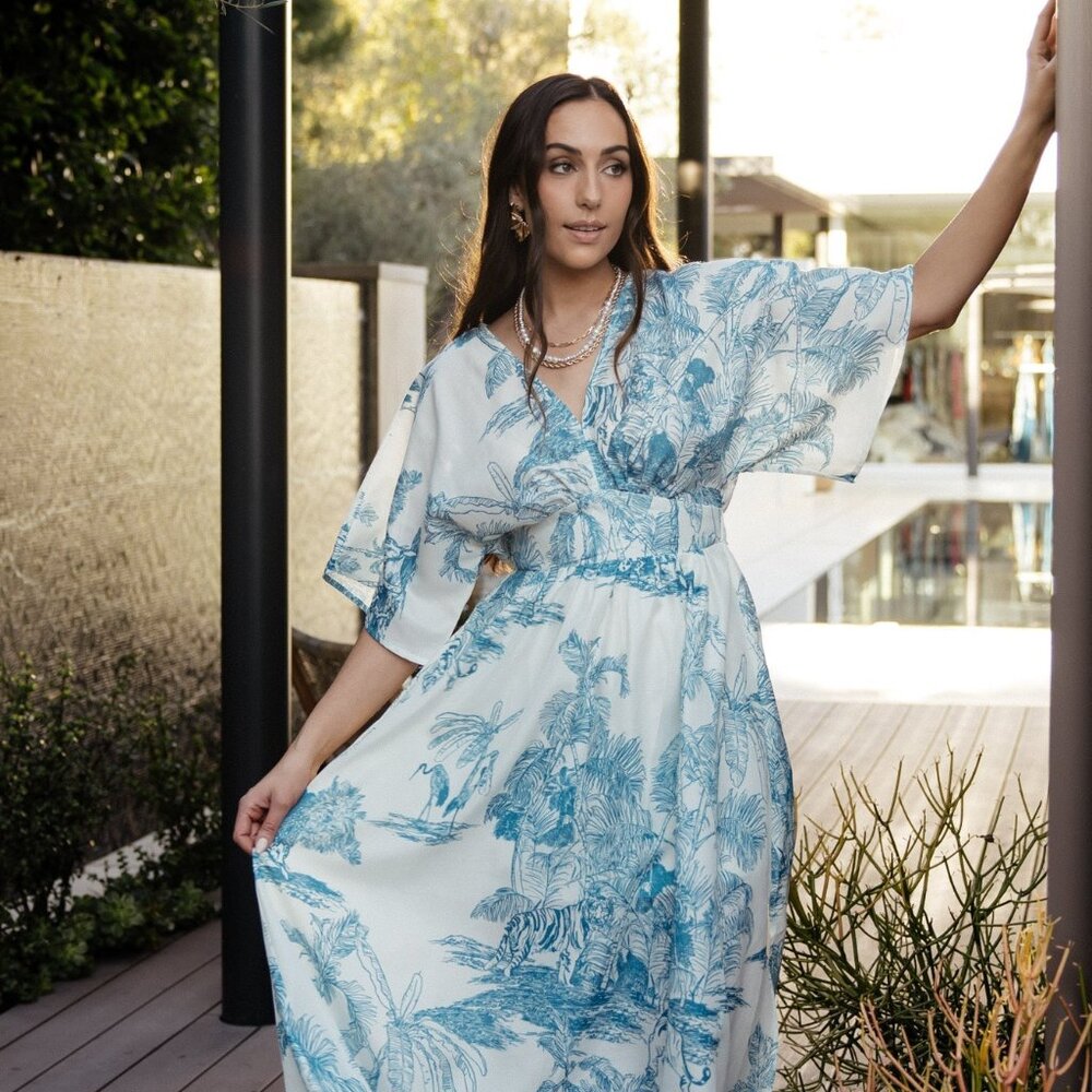 Baltic Born Dara Maxi Dress | Ivory + Blue Print Size MM